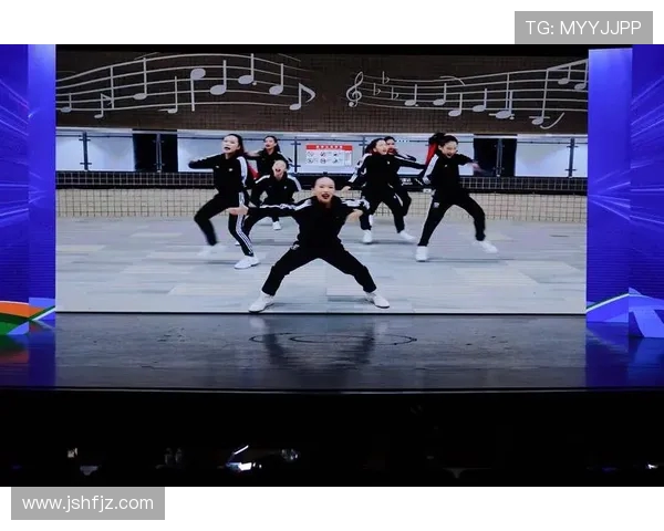 重庆街舞队与上海街舞队赛后复盘分析灵活性表现与战术对决