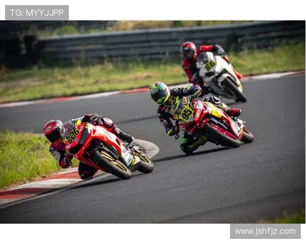 南京乒乓球队在世界锦标赛中的逆袭之路与辉煌成就全景回顾